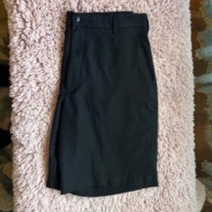Bolle Men's Flat Front Golf Shorts in Black